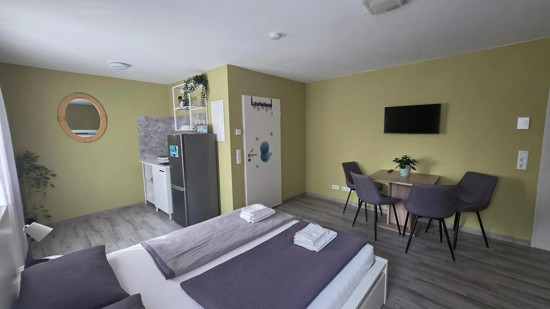 Guest house Prime Living Apartments Kueche Netflix Nuremberg
